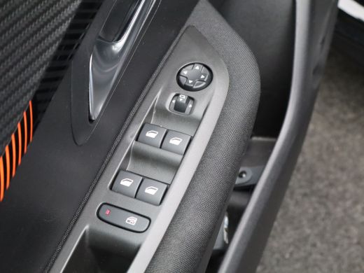 Peugeot 208 1.2 PureTech Active Pack | Airco | PDC achter | Navigatiesysteem | Apple Carplay/Android Auto ActivLease financial lease