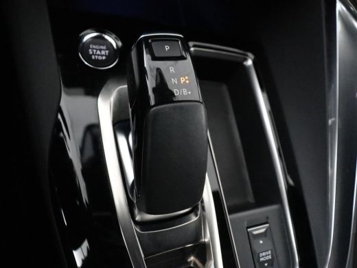 Peugeot 3008 1.6 HYbrid 225 GT Line | SOH 89% | Adaptive cruise | Half leder | Camera | Navigatie | Carplay | ... ActivLease financial lease