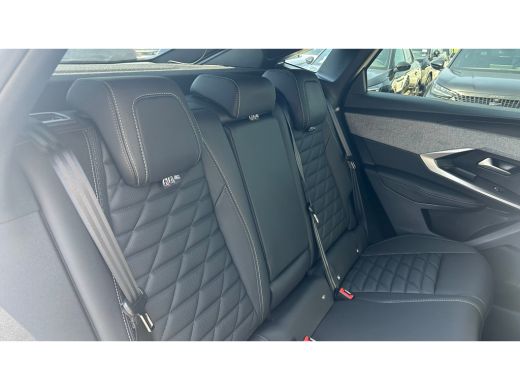 Peugeot e-3008 GT Exclusive | Elektrische parkeerrem | Extra getinte achterste zijruiten en achterruit ActivLease financial lease