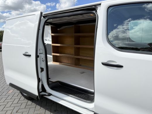 Peugeot Expert 1.5 BlueHDI 102 PK / L2H1 / 1e EIG. / 46.846 KM! / AIRCO / CRUISE / NAVI / CARPLAY ActivLease financial lease