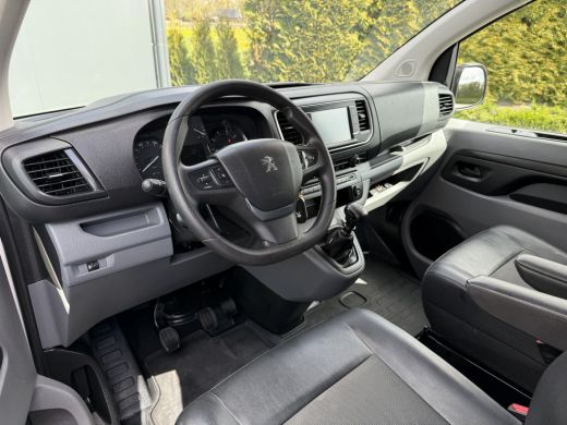 Peugeot Expert 1.5 BlueHDI 102 PK / L2H1 / 1e EIG. / 46.846 KM! / AIRCO / CRUISE / NAVI / CARPLAY ActivLease financial lease