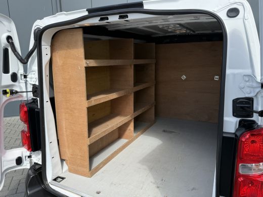 Peugeot Expert 1.5 BlueHDI 102 PK / L2H1 / 1e EIG. / 46.846 KM! / AIRCO / CRUISE / NAVI / CARPLAY ActivLease financial lease