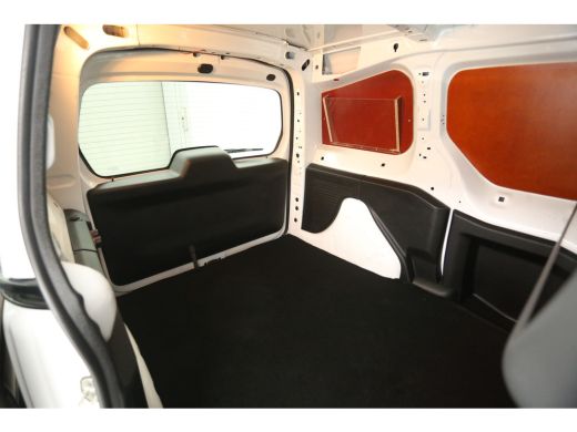 Peugeot Partner 1.6 BlueHDi 100PK | Aut. | Airco | Cruise | Parkeersens. | Elektrpakket ActivLease financial lease