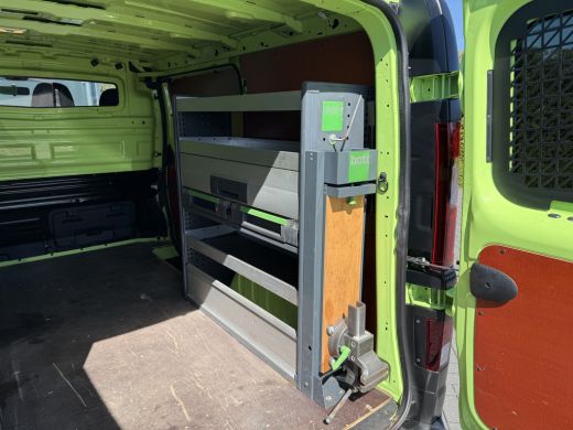 Renault Trafic 1.6 dCi / L1H1 / 1e EIG. / TREKHAAK / INRICHTING / AIRCO / CRUISE / NAVI / 3-ZITS ActivLease financial lease