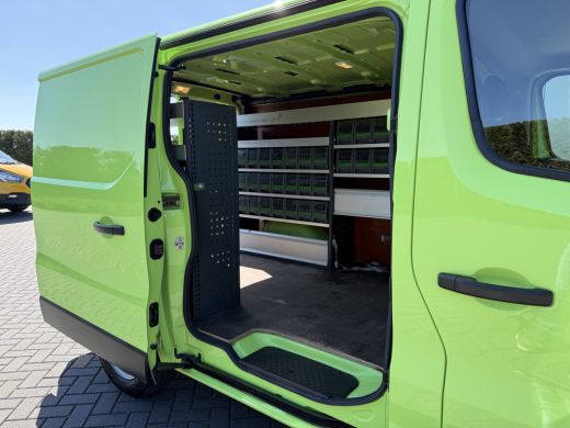 Renault Trafic 1.6 dCi / L1H1 / 1e EIG. / TREKHAAK / INRICHTING / AIRCO / CRUISE / NAVI / 3-ZITS ActivLease financial lease