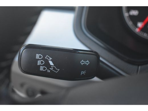 Seat Arona 1.0 TSI 95PK Style Business Intense | CAMERA | NAVIGATIE | CRUISE CONTROL | APP. CONNECT | AIRCO ... ActivLease financial lease