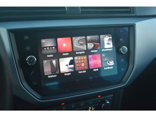 Seat Arona 1.0 TSI 95PK Style Business Intense | CAMERA | NAVIGATIE | CRUISE CONTROL | APP. CONNECT | AIRCO ... ActivLease financial lease