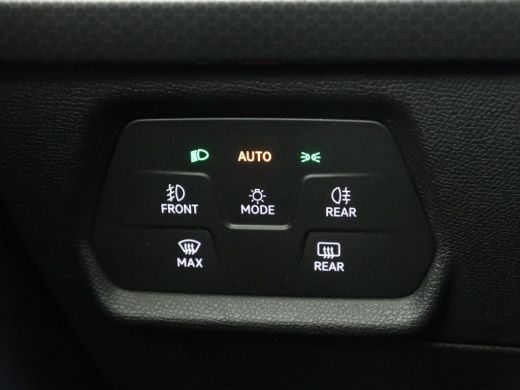 Seat Leon 1.0 eTSI Style Business Intense | Carplay | Camera | Adaptive cruise | Navigatie | DAB | Full LED... ActivLease financial lease