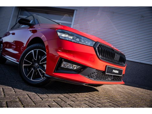 Skoda Fabia Monte Carlo | Achteruitrijcamera | Cruise control met speedlimiter | Driver Activity Assistant, v... ActivLease financial lease