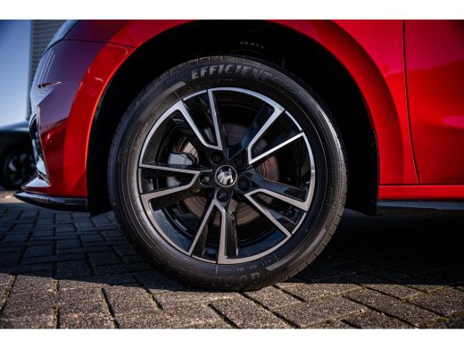 Skoda Fabia Monte Carlo | Achteruitrijcamera | Cruise control met speedlimiter | Driver Activity Assistant, v... ActivLease financial lease