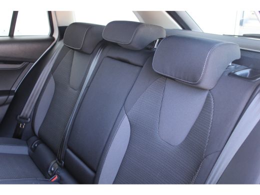 Skoda Octavia Combi 1.4 TSI iV PHEV Business Edition | Stoelverwarming | LED-verlichting | Navigatiesysteem | P... ActivLease financial lease