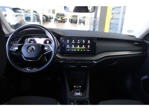 Skoda Octavia Combi 1.4 TSI iV PHEV Business Edition | Stoelverwarming | LED-verlichting | Navigatiesysteem | P... ActivLease financial lease
