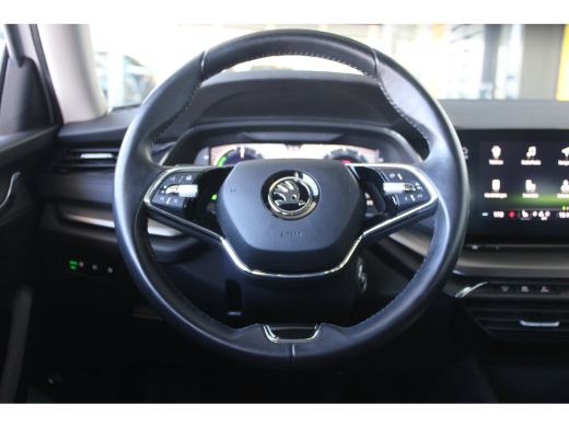 Skoda Octavia Combi 1.4 TSI iV PHEV Business Edition | Stoelverwarming | LED-verlichting | Navigatiesysteem | P... ActivLease financial lease
