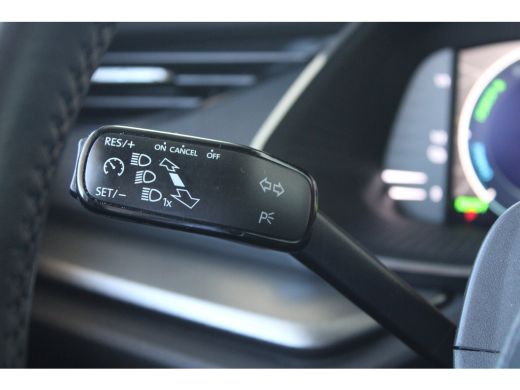 Skoda Octavia Combi 1.4 TSI iV PHEV Business Edition | Stoelverwarming | LED-verlichting | Navigatiesysteem | P... ActivLease financial lease