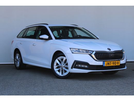 Skoda Octavia Combi 1.4 TSI iV PHEV Business Edition | Stoelverwarming | LED-verlichting | Navigatiesysteem | P... ActivLease financial lease