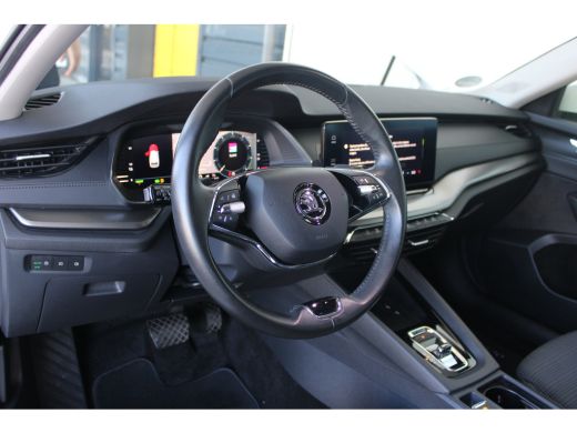 Skoda Octavia Combi 1.4 TSI iV PHEV Business Edition | Stoelverwarming | LED-verlichting | Navigatiesysteem | P... ActivLease financial lease