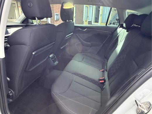 Skoda Scala 1.0 TSI Ambition Steel Grey, Virt.Cockpit, Trekhaak, App Connect ActivLease financial lease