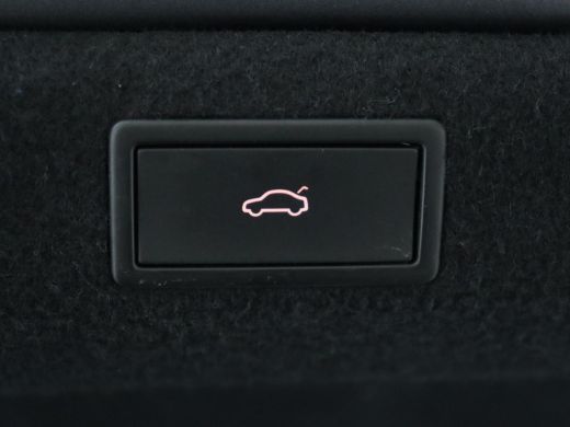 Skoda Superb 1.4 TSI iV Business Edition Plus | SOH 90,1% | Trekhaak | Stoelverwarming | Adaptive cruise | Car... ActivLease financial lease