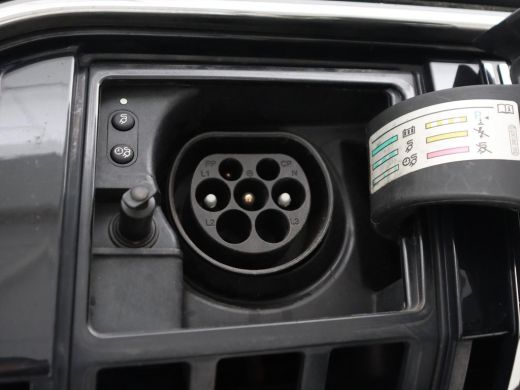 Skoda Superb 1.4 TSI iV Business Edition Plus | SOH 90,1% | Trekhaak | Stoelverwarming | Adaptive cruise | Car... ActivLease financial lease