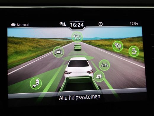 Skoda Superb 1.4 TSI iV Business Edition Plus | SOH 90,1% | Trekhaak | Stoelverwarming | Adaptive cruise | Car... ActivLease financial lease