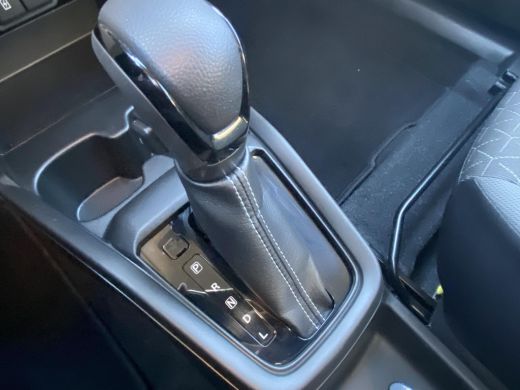 Suzuki Swift 1.2 Select Smart Hybrid Automaat | GEEN AFLEVERKOSTEN | Apple Carplay & Android Auto | Parkeersen... ActivLease financial lease