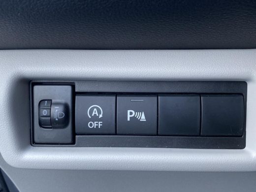 Suzuki Swift 1.2 Select Smart Hybrid Automaat | GEEN AFLEVERKOSTEN | Apple Carplay & Android Auto | Parkeersen... ActivLease financial lease