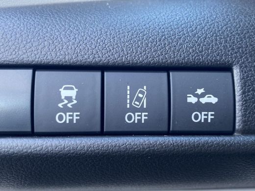 Suzuki Swift 1.2 Select Smart Hybrid Automaat | GEEN AFLEVERKOSTEN | Apple Carplay & Android Auto | Parkeersen... ActivLease financial lease