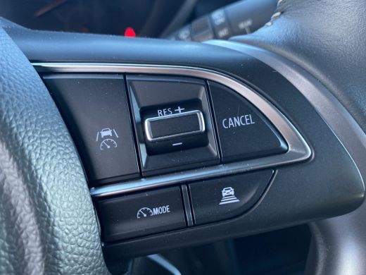 Suzuki Swift 1.2 Select Smart Hybrid Automaat | GEEN AFLEVERKOSTEN | Apple Carplay & Android Auto | Parkeersen... ActivLease financial lease