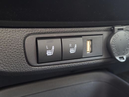 Toyota Aygo 1.0 VVT-i MT first | Apple CarPlay | Climate Control | Stoelverwarming | Rijklaarprijs incl. gara... ActivLease financial lease