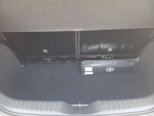 Toyota Aygo 1.0 VVT-i MT first | Apple CarPlay | Climate Control | Stoelverwarming | Rijklaarprijs incl. gara... ActivLease financial lease