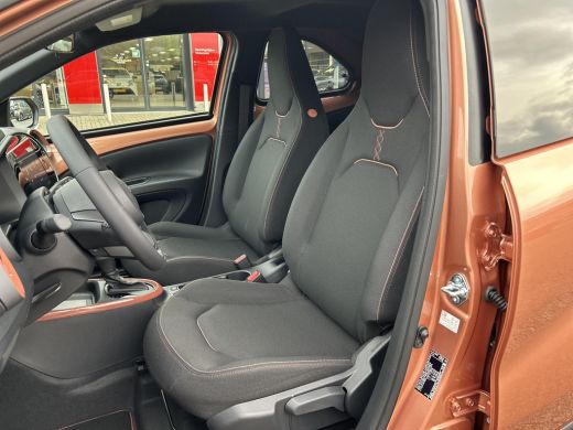 Toyota Aygo Hybrid 115 pulse + Easy Pack | Nieuwe auto | Binnenkort verwacht | ActivLease financial lease