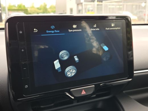 Toyota Yaris 1.5 Hybrid 115 Active | Nieuwe auto | Direct uit voorraad leverbaar | Voorraadvoordeel | ActivLease financial lease