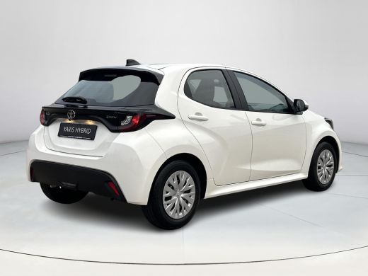 Toyota Yaris 1.5 Hybrid 115 Comfort | Nieuwe auto | Direct uit voorraad leverbaar | Voorraadvoordeel | ActivLease financial lease