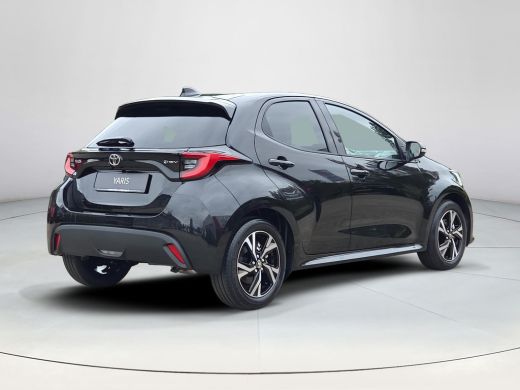 Toyota Yaris 1.5 Hybrid 115 Dynamic | Nieuwe auto | Direct uit voorraad leverbaar | Voorraadvoordeel | ActivLease financial lease