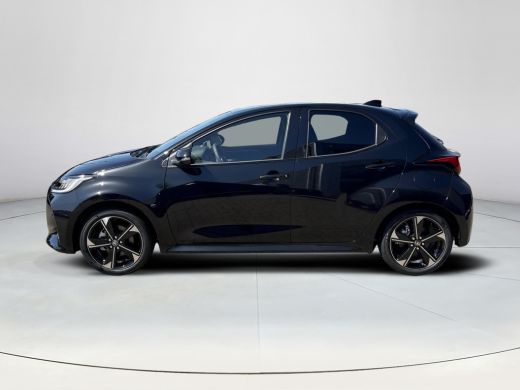 Toyota Yaris 1.5 Hybrid 130 Executive **NIGHT SKY BLACK/ NIEUWE AUTO/ DIRECT LEVERBAAR** ActivLease financial lease