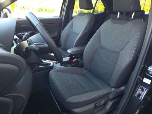 Toyota Yaris Cross 1.5 Hybrid Dynamic Comfort Pack | Parkeersensoren | Blindspot | Stoelverwarming | Rijklaar incl. ... ActivLease financial lease