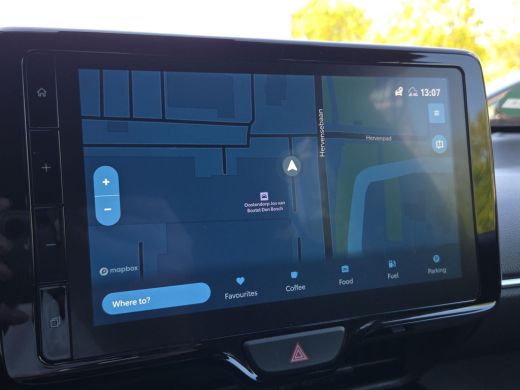 Toyota Yaris Cross 1.5 Hybrid Dynamic Comfort Pack | Parkeersensoren | Blindspot | Stoelverwarming | Rijklaar incl. ... ActivLease financial lease