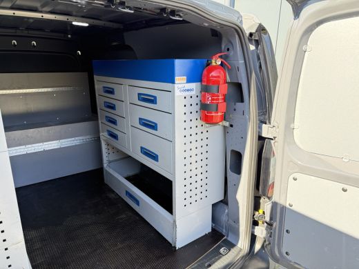 Volkswagen Caddy 2.0 TDI 102 PK / L2H1 / 1e EIG. / INRICHTING / TREKHAAK / CARPLAY / NAVI / ECC / CRUISE ActivLease financial lease