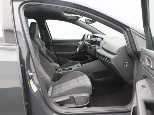 Volkswagen Golf 1.4 eHybrid 245 Pk Automaat GTE | Adaptive Cruise | Parkeersensoren | Carplay | Climatronic | Nav... ActivLease financial lease