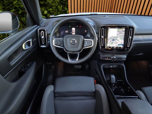Volvo  EX40 Single Motor Extended Range Ultra 82 kWh | Trekhaak | 360 Camera | Panoramadak | Harman/Kardon | ... ActivLease financial lease