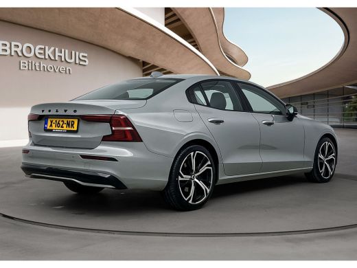 Volvo  S60 2.0 B4 Plus Dark | PDC V+A en Camera | Adaptive Cruiscontrol | Stoel + Stuurverwarming | Apple Ca... ActivLease financial lease