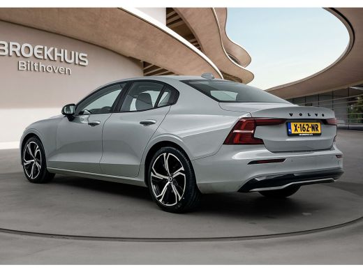 Volvo  S60 2.0 B4 Plus Dark | PDC V+A en Camera | Adaptive Cruiscontrol | Stoel + Stuurverwarming | Apple Ca... ActivLease financial lease