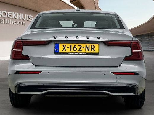 Volvo  S60 2.0 B4 Plus Dark | PDC V+A en Camera | Adaptive Cruiscontrol | Stoel + Stuurverwarming | Apple Ca... ActivLease financial lease