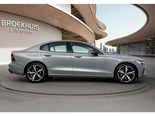 Volvo  S60 2.0 B4 Plus Dark | PDC V+A en Camera | Adaptive Cruiscontrol | Stoel + Stuurverwarming | Apple Ca... ActivLease financial lease