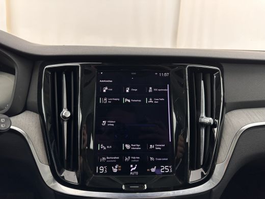 Volvo  V60 2.0 T8 Recharge AWD Inscription (INCL.BTW) Aut. *LEATHER | FULL-LED | ADAPTIVE-CRUISE | MEMORY-PA... ActivLease financial lease