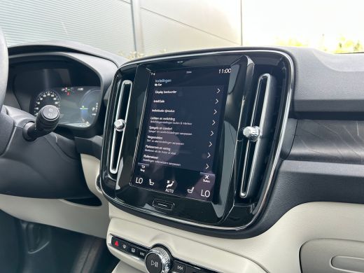Volvo  XC40 1.5 T4 Plug-in hybrid Ultimate Bright | Pano | Harman/Kardon | Camera | Memory | Stoel & stuurver... ActivLease financial lease