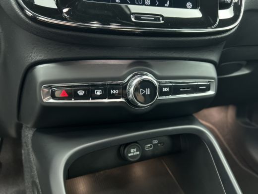 Volvo  XC40 Recharge 78kWh R-Design SOH 91% / Pdc.+Camera / 1/2 Leder / Stoel-Stuurverwarming / Navigatie / A... ActivLease financial lease