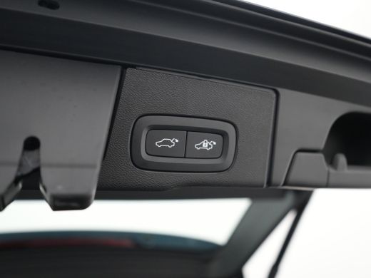 Volvo  XC60 T6 Plug-in hybrid AWD Plus Dark | 360&deg; Camera | Pano | BLIS | Trekhaak | Adaptive Cruise | Leder ActivLease financial lease