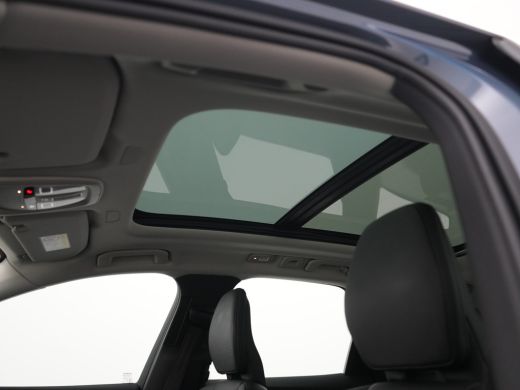 Volvo  XC60 T6 Plug-in hybrid AWD Plus Dark | 360&deg; Camera | Pano | BLIS | Trekhaak | Adaptive Cruise | Leder ActivLease financial lease