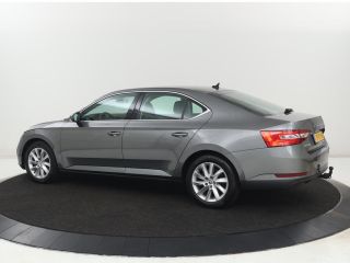 Skoda Superb 1.4 TSI iV Business Edition Plus | SOH 90,1% | Trekhaak | Stoelverwarming | Adaptive cruise | Car...